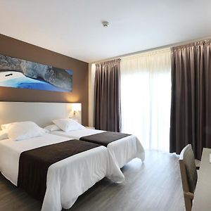Twin Room Disability Access